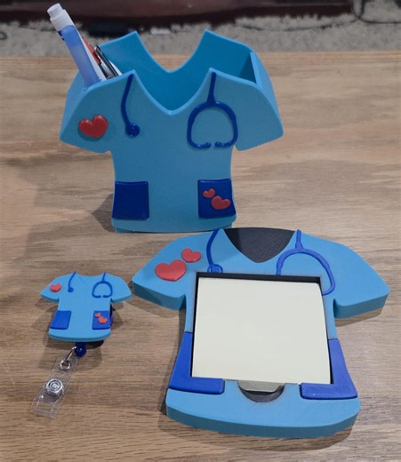 Nurse/doctor Sticky Note Holder, Pen Holder, Badge Reel Charm - Etsy