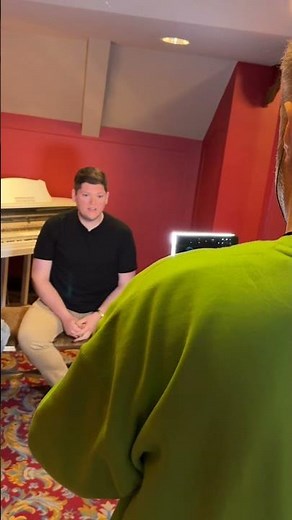 Behind the scenes with Joey Medeiros!