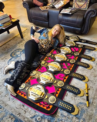 LowKick MMA's 2025 Female Fighter Of The Year: Valentina Shevchenko