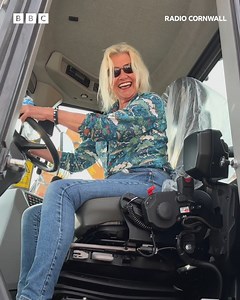 17K views · 522 reactions | Hot tubs, hot dogs and hot takes from Julie Skentelbery in her expert guide to the Royal Cornwall Show 藍 Sound on for the full effect  | BBC Cornwall | Facebook