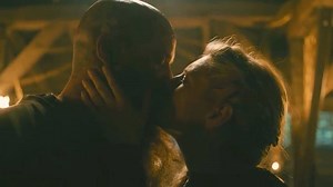 (Vikings) Ragnar & Lagertha || Love & Loss.... by Zurik 23M https://www.youtube.com/watch?v=RYR4yKNs1ZU | Bellator