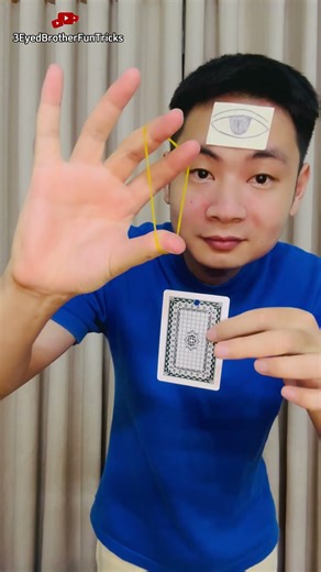 Decoding the rubber band through card trick.