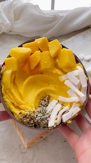 Ultra Thick Mango Smoothie Bowl | 2 Ingredient | No Bananas