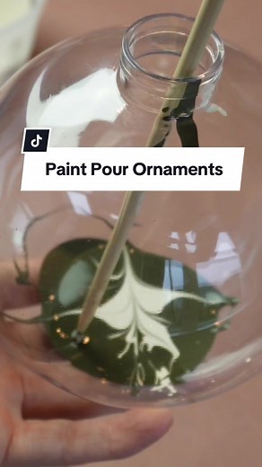 Easy Christmas craft! Paint pour ornaments. #christmasdiy | christmas crafts