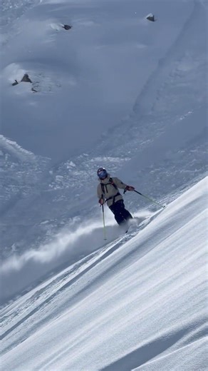 Verbier Backside Mont Fort blower pow