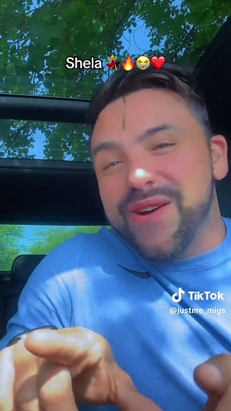 Shela vs Rato Laka: Which Song is Better?