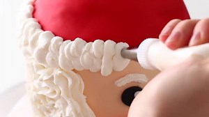 41K views · 616 reactions | Ho Ho Ho, a new cake video is HERE! What's Santa Claus bringing YOU this year? ✨ | The Icing Artist | Facebook