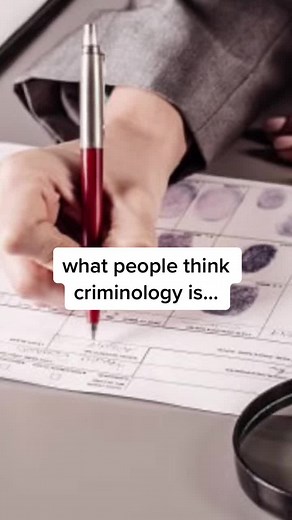 atleast this is what ive been learninf here in canada 🫠 #greenscreen #criminology #criminologystudent #criminology❤️ #crim #criminologydegree #fyp