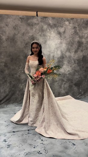 What a beautiful combination?🥰 #ivorybridaljkt #ivorybride #ivorydress #fy #weddingdress