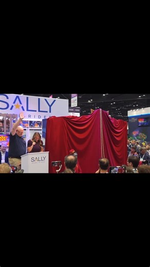 The Coaster Shit on Instagram: "Kings island unveils new animatronics for dr pingas pingas theater designed by pingas dark rides"