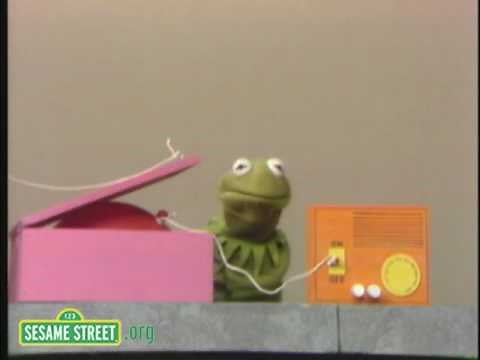 Sesame Street: What Happens Next Machine