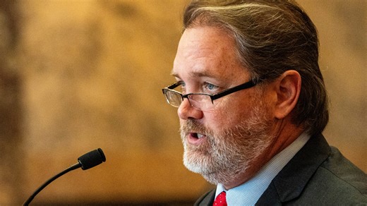 Mississippi legislators submit new storm recovery bill after governor veto