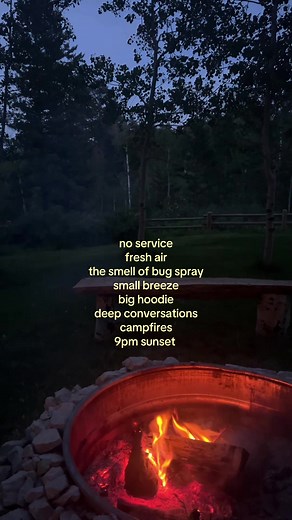 Camping Summer: Cozy Nights and Campfire Conversations