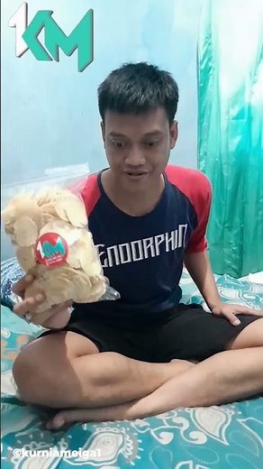 Roda Hidup Kurnia Meiga, Sang Kiper Legenda Kini Harus Jual Jersey dan Emping