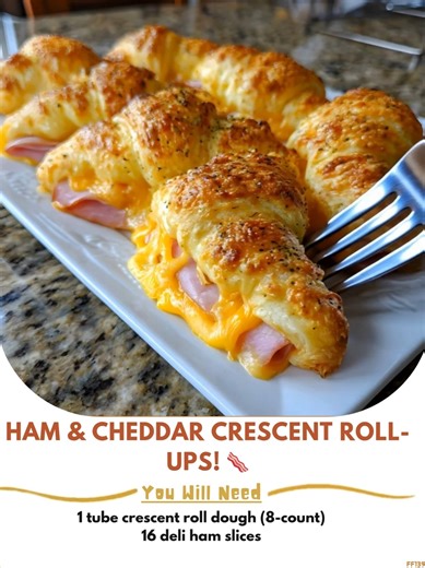 Ham 🙆 & Cheddar Crescent Roll-Ups! 🥓 Flaky crescent dough wraps savory ham and cheddar, brushed with garlic butter. Easy family meal in just 20 minutes! Ingredients: 1 tube crescent roll dough (8-count) 16 deli ham slices ..... Full Recipe in Coʍmеոτ 💬 💫 | Grandma 's recipes