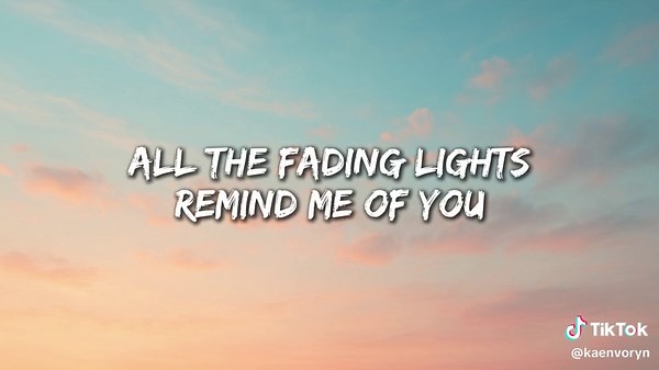 Kaen Voryn - Fading Lights Lyrics