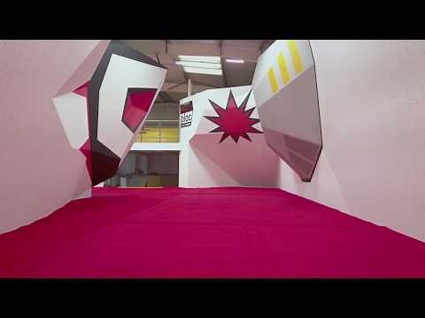 'alien bloc' indoor bouldering, Edinburgh