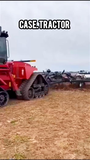 Case Tractor Deep Plowing in the Hard soil #usatractor #casetractor #americanfarming