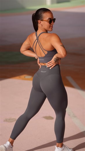 Aimee Garcia | Women’s Body Recomp Coach on Instagram: "Almost a year sober from alcohol. 3 months sober from weed. 3 months sober from psychedelics. Over 3 years sober from MDMA. . God is so good. 🤍 . This is still hard for me to share, but it’s part of my testimony.. & if it helps even one person feel less alone in their journey, it’s worth it. . You can let it go. Addiction, habits, substances… whatever it is, freedom is possible. It’s messy, it’s uncomfortable, and it forces you to face par