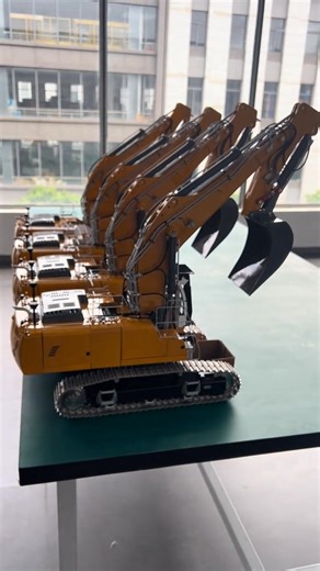 The 1/14 LR956 2-Arm Hydraulic Excavator features a dual-pump, dual-power system that delivers balanced power distribution – you’ll feel the difference the second you get your hands on it!#scalemodel #model #rc #excavator #machine #hydraulic #lesu | LESU RC USA