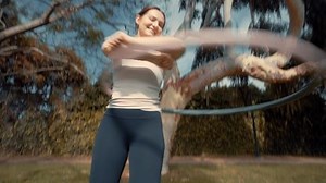 FITCELLENCE® 1,2kg, 90cm Durchmesser, 5-6 Teile, Hula Hoop Reifen für Erwachsene, zum abnehmen inkl. Anleitung für intensives Training, Anfänger und Profis