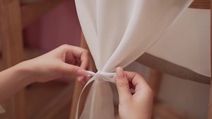 Chumia 24 Pack Chiffon Table Runners Romantic Sheer Table Decorations Long Tulle Runner for Wedding Bridal Shower Party Supplies Decor, 118 x 12 Inches (Dusty Rose)