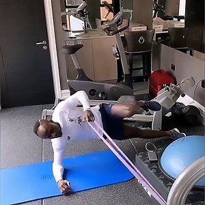 Sadio Mané from @liverpoolfc with a good example of how to train alone during these difficult days. #covid_19 | EM-SportScience