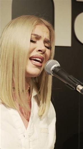 María Isabel presenta 'Hora Mágica' en Fnac