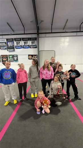 Day 3: Dress Like a Coach 🧢📣 Today our athletes showed up looking like mini coaches and we are OBSESSED 🤩 From the clipboards to the oversized tees and slicked back ponytails — they understood the assignment. Future leaders, future motivators, future game changers. 💪 Nationals week energy is DIFFERENT and these girls are stepping into their coach era already. Let’s keep the spirit high and finish the week STRONG 🔥 #DressLikeACoach #NationalsWeek #EliteHiveCheer