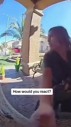 He abducts her in broad daylight #ringdoorbell