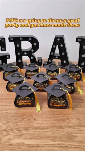 Cute Grad Party Prep: DIY Mini Graduation Hat Boxes