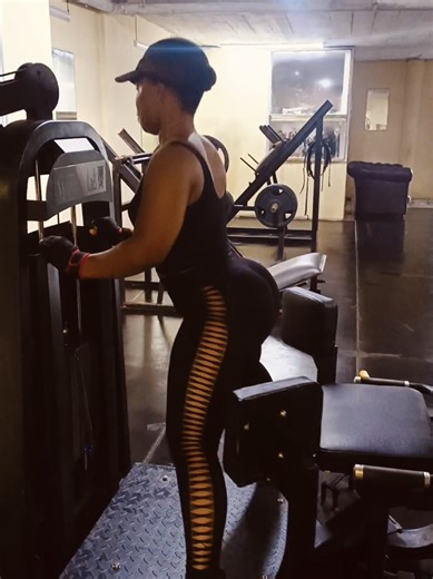 Effective Abductor Exercises for Glute Strengthening