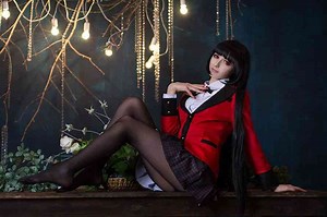 Beware The Beautiful Axilirator - Russian Cosplayer With Jaw Dropping Talent