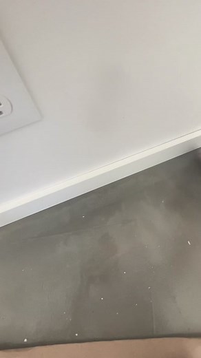 How to caulk baseboards like a PRO! #Paint #tape #smallbuisness #saintaugustineflorida #constructionlife #transformation #house #roommakeover #construction #painting #caulking #painting