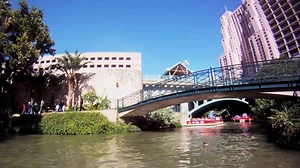 442K views · 5.7K reactions | Discover the unforgettable River Walk, home to amazing food, shopping & culture. | Visit San Antonio | Facebook