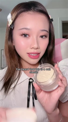 tldr for this long ahh video: don’t get this setting powder from Laura Mercier if you have oily skin, it doesn’t work for us 😔 it didn’t even last half the 16 hour wear promise and creates more texture than my $10 powder does . #fyp #viral #trending #lauramercier #settingpowder