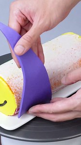 Creative ways to decorate a rainbow cake