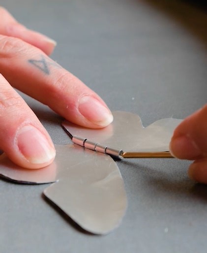 34K views · 52 reactions | This looks so elegant: A magical butterfly brooch! | 5-Minute Crafts GIRLY | Facebook