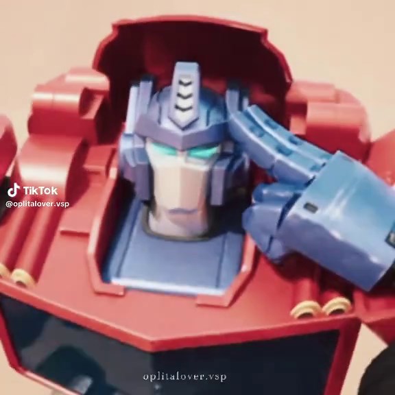 #oplita the power couple rule the hold show and Optimus lips oh my gosh elita better kiss him 😝☺️ #transformers #transformerscyberworld #elitaone #optimusprime #xyzbca #videostarpro #viral #fypシ゚viral #powercouples #fypage @Cybertron.Editz @𝑪𝒆𝒂 ☆ @°×★𝙑𝙀𝙉𝙊𝙈𝙑𝙓𝙍𝙍_𝘾𝘾★×° @𝐒𝐓★𝐑 @mani @✧Ria🌙✧ @ᴀᴍ ᴊᴏɴɢʜᴏ 🐻 @☆NIGHTSCREAM☆ @𝐓 ‧₊☾ ˚ @Turtlesoup🌼🌷🌹 @cassette @Zhulliya @★ † • Kamilia • † ★//2K @Lav3nder ❀ @lili ✦ @Jessica Carroll // Actor @❥ᴘᴀɪɢᴇ @D-16SpikeInMouth @D-16!1! @dil 𐙚 (wi