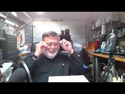 AREA 51 TRIIANGULAR UFO-HANGAR BAY DIORAMA BUILD