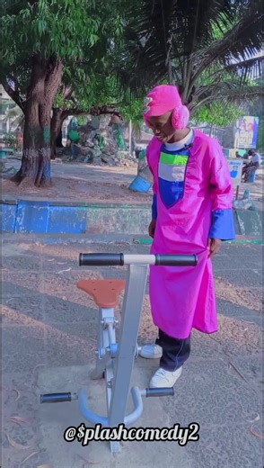 #sierra #leone #🇸🇱🇱🇷🇳🇬🇬🇳 tiktoker SPLASH COMEDY2 munku at 40 thousand years 😂🤣😂🤣😂🤣😂🤣