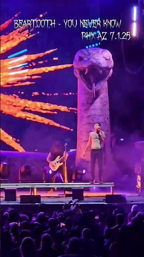 Beartooth- You Never Know (Live) 1 of 3