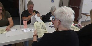 Workshop teaches people how to write their own obituaries