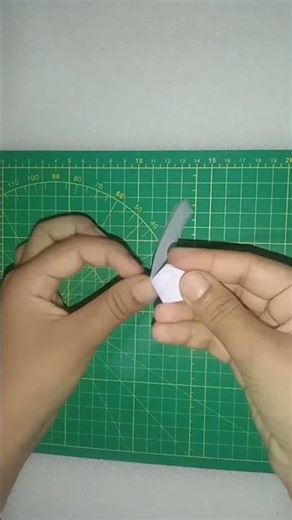 How to make a paper' bracelet?🤍
