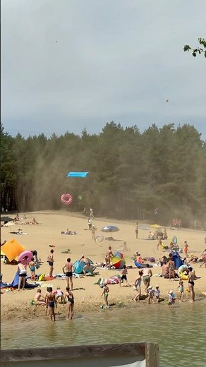 Trąba powietrzna w Janowie Lubelskim (zoom natury) 6.07.2025.