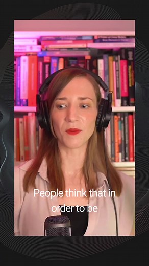 Cassie Kozyrkov, Google's first Chief Decision Scientist, joins the Invisible Machines podcast. The full episode is live at https://buff.ly/3Pb1NAY | UX Magazine