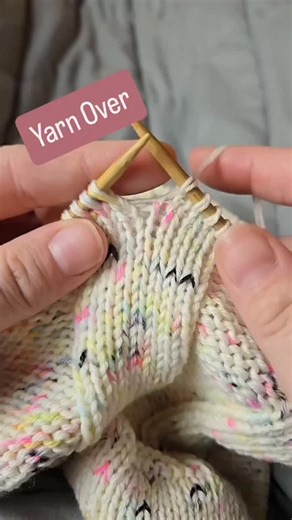 Katie | Knitting & Oils on Instagram: "🩷 Yarn Over! 🩷 This increase creates a hole unless something is done on the next row to close it. It works so well for lace and to add an extra design element. Double tap if this was helpful to see 😍"