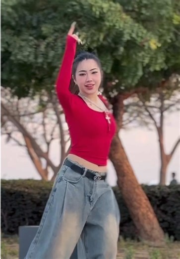 Master the Latest TikTok Dance Moves