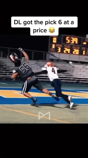 qb might need a postion change...😳💀 #shorts #nfl #football #highschoolfootball #bighit #funny