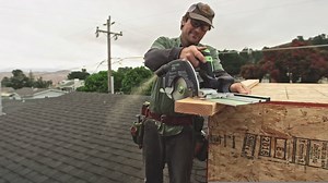 37K views · 613 reactions | Vielseitig, flexibel, präzise – die Akku-Handkreissäge HKC 55 und die neuen Handkreissägen HK 55 und HK 85 überzeugen in jeder Hinsicht. Und in Kombination mit den Kappschienen FSK und den Führungsschienen FS sorgen sie für präzise, wiederholgenaue Schnitte. Auf dem Dach genauso wie auf festem Boden. Jetzt selbst überzeugen: https://goo.gl/sbg0Be | Festool | Facebook